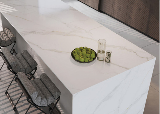 White Marble Look Easy Maintenance Porcelain Indoor Tiles Scratch Resistant For Various Spaces
