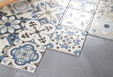 Self Adhesive Matte Surface 200*200mm Vinyl Wall Tiles